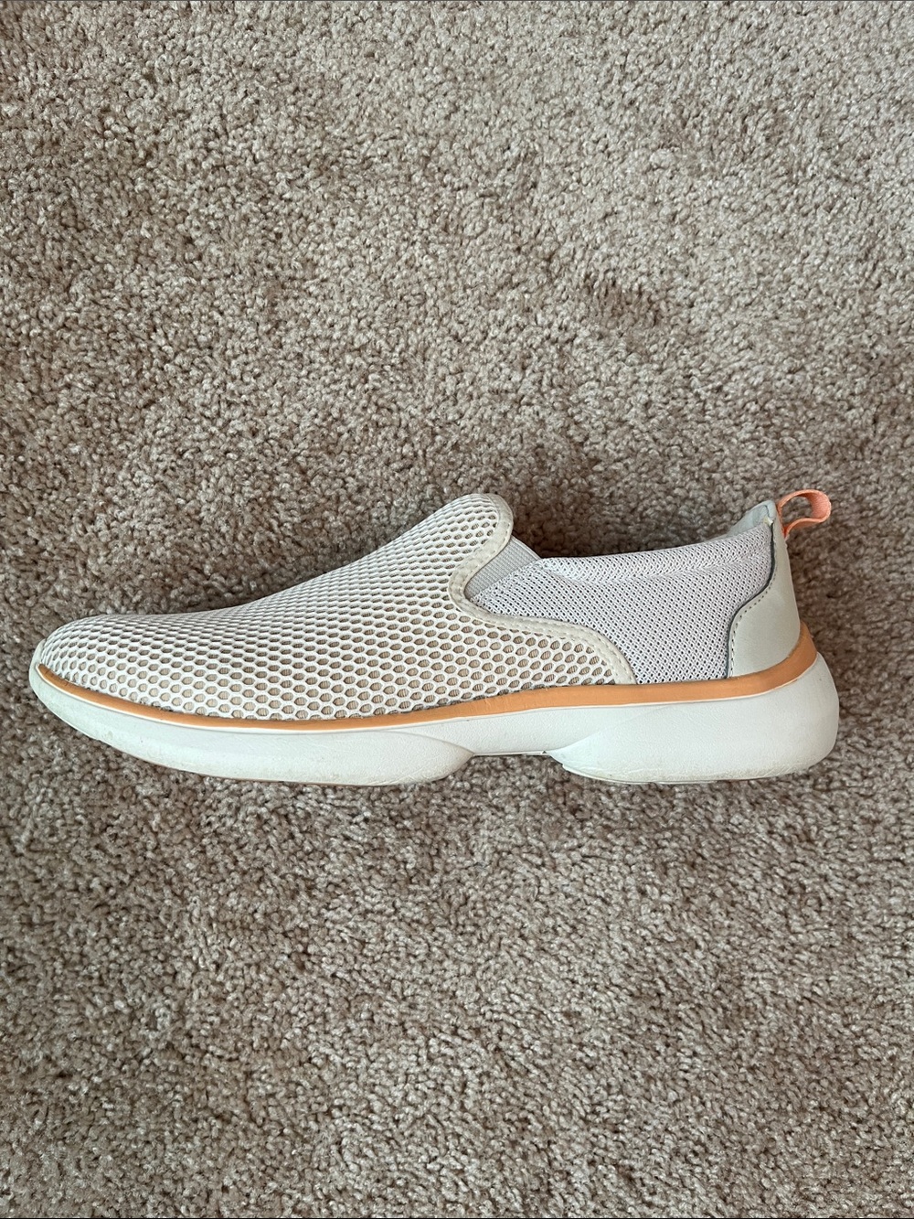 Vionic Zeta Net Slip on Sneakers - Picture 3 of 8